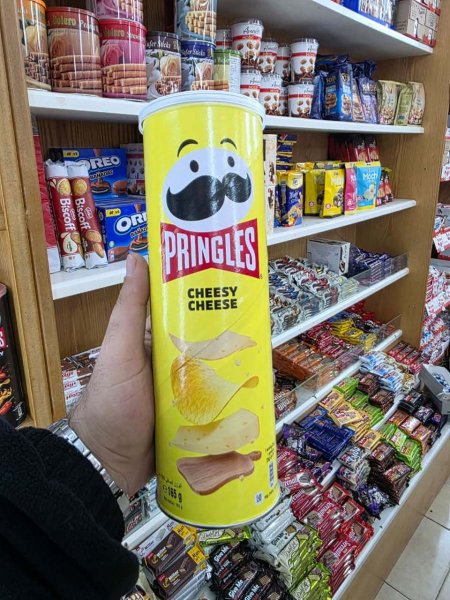 برينجلز بطعم الجبنة